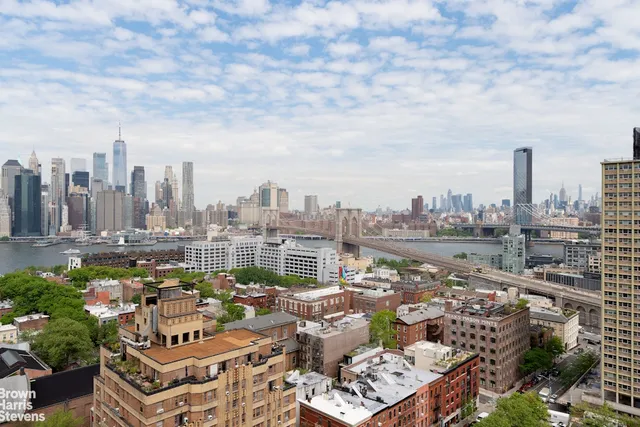 $1,395,000 | 75 Henry Street, Unit 20E | Brooklyn Heights