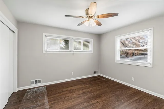 $279,900 | 2001 Northeast 62nd Street, Gladstone, MO 64118