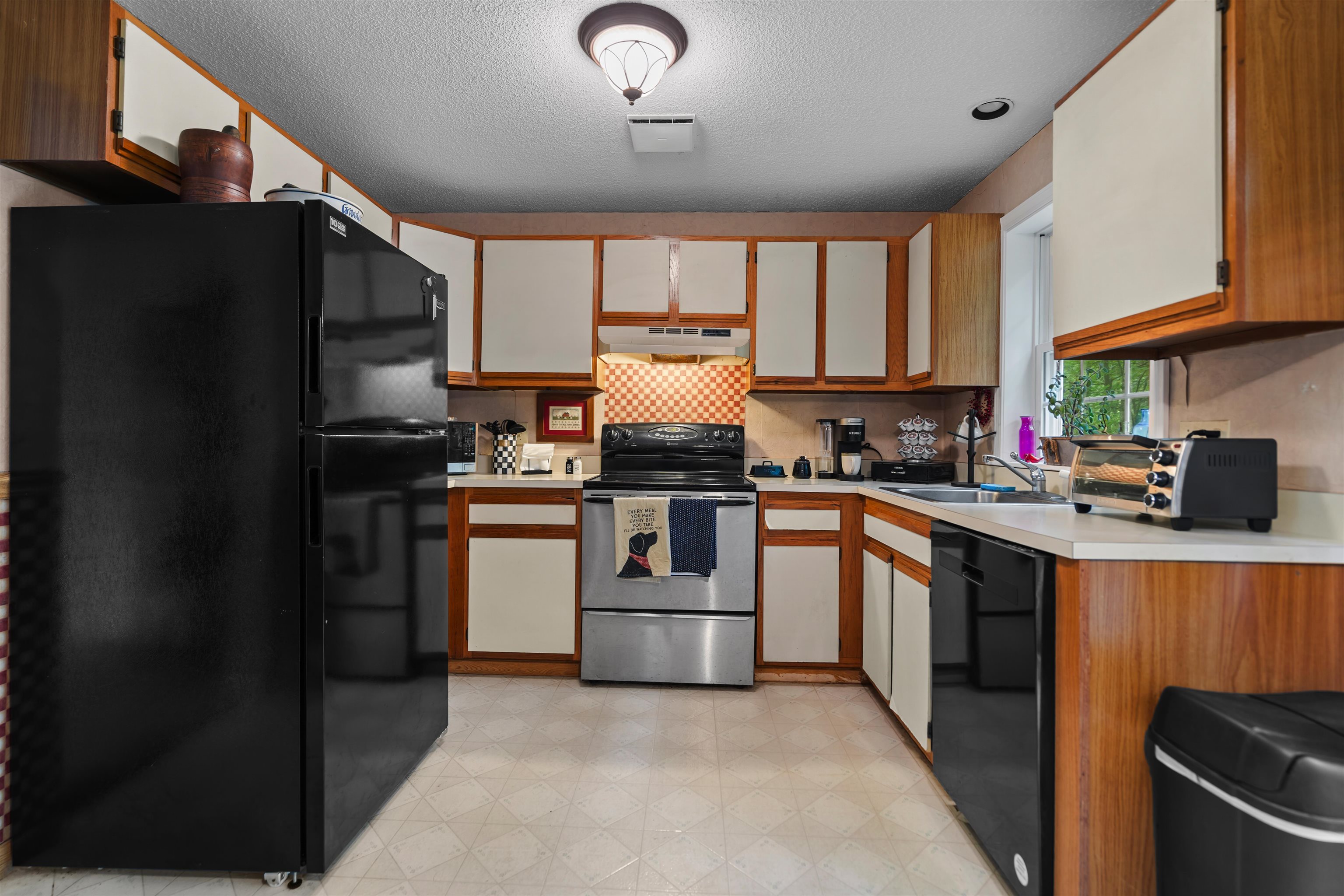 7 Northeast Village Road, Unit 7 Concord, NH 03301 - Photo 7 of 36 Gallery Image 7