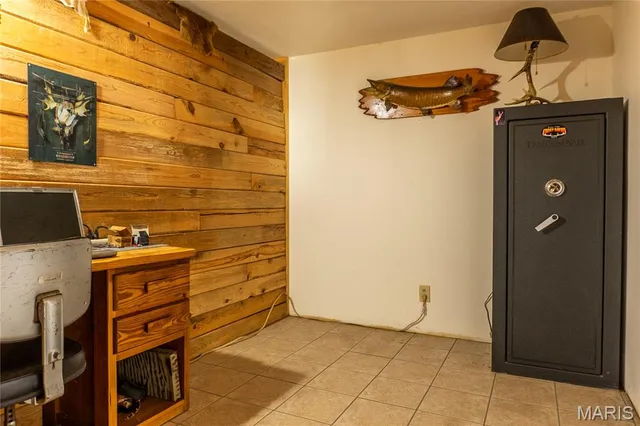 $369,500 | 9057 Big Tavern Creek Road, Portland, MO 65067