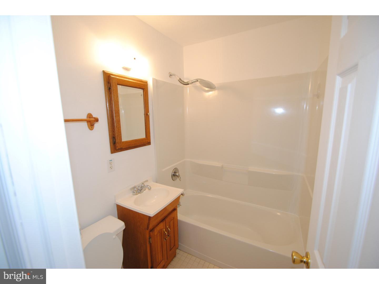 921 Mooney Road Burlington, NJ 08016 - Photo 12 of 17 Gallery Image 12