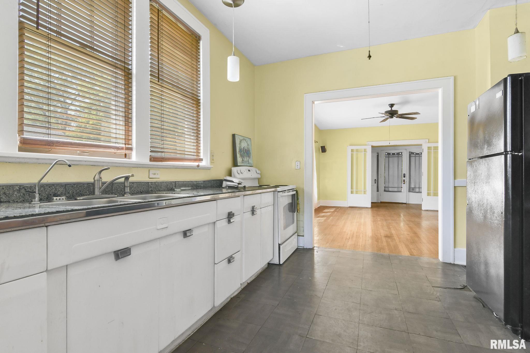 1428 South 2nd Street Springfield, IL 62704 - Photo 9 of 22 Gallery Image 9