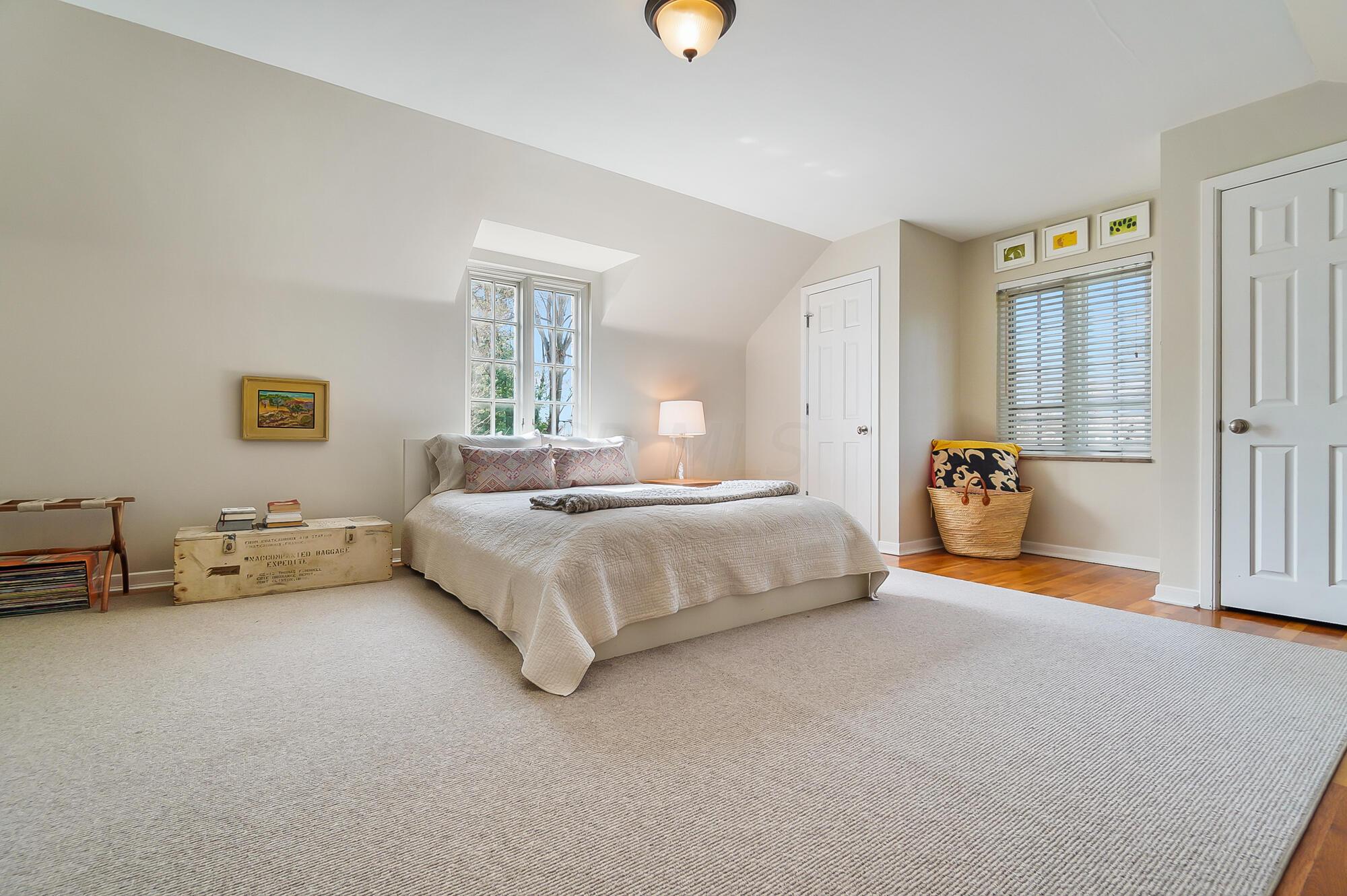 1742 Edgemont Road Upper Arlington, OH 43212 - Photo 36 of 70 075