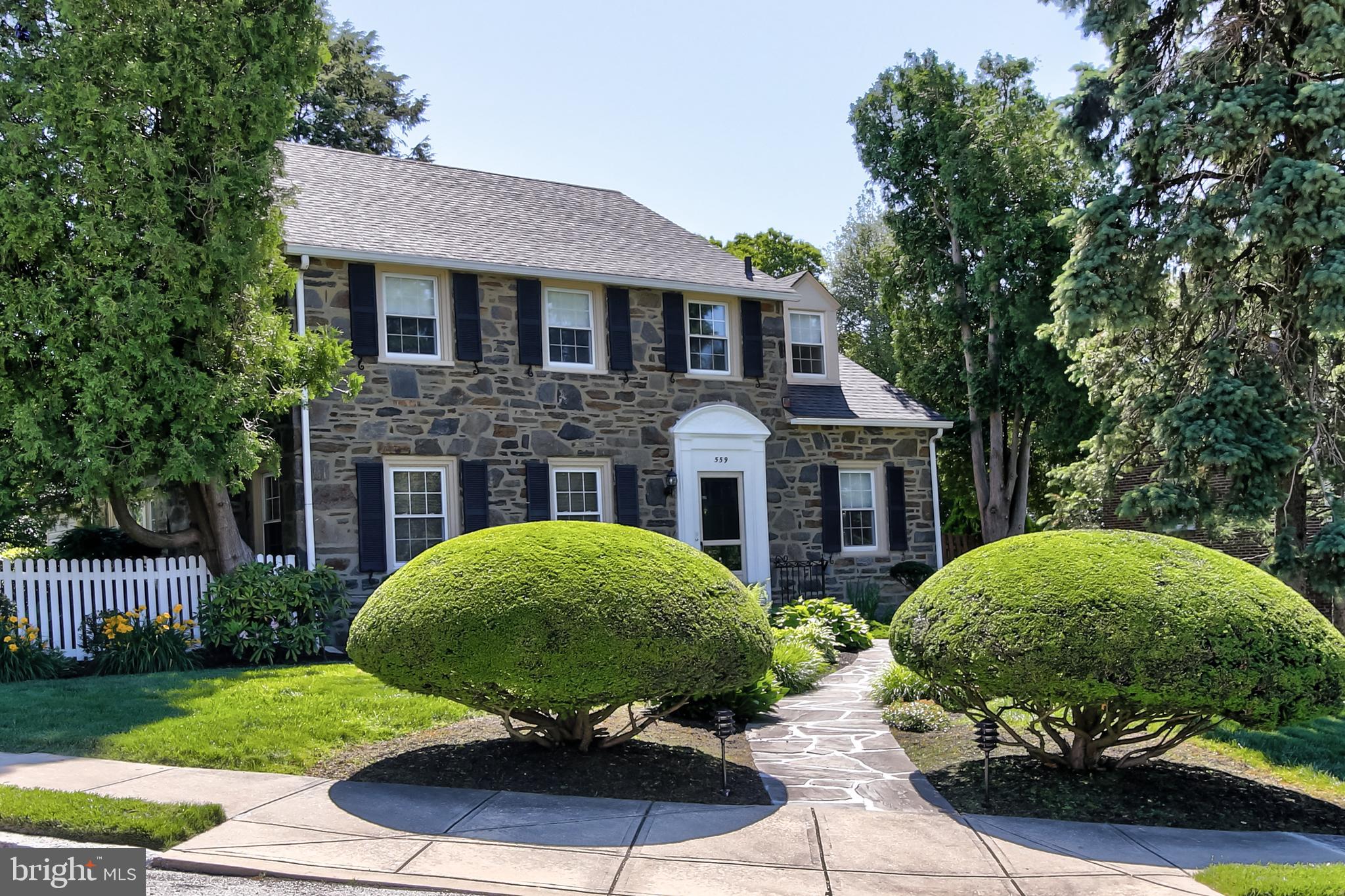 559 Weymouth Road Springfield, PA 19064 - Photo 1 of 34