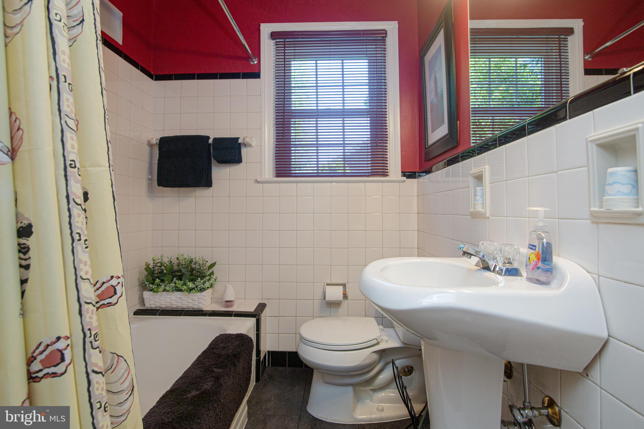 559 Weymouth Road Springfield, PA 19064 - Photo 23 of 34
