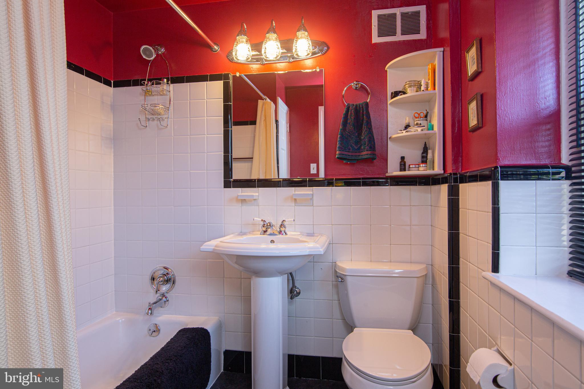 559 Weymouth Road Springfield, PA 19064 - Photo 27 of 34