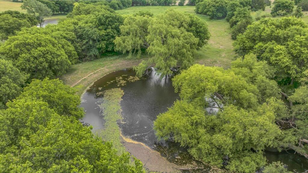 1176 Blue Cut Road North McGregor, TX 76657 - Photo 37 of 40