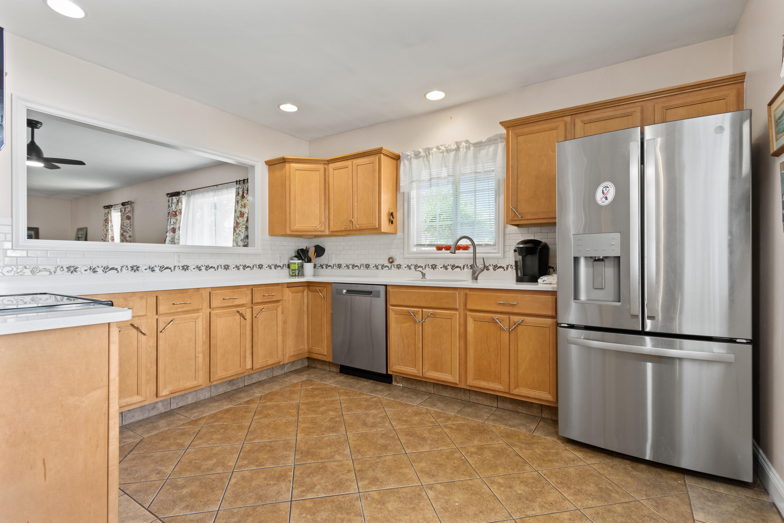4 Kavanaugh Road, Unit 4 Old Orchard Beach, ME 04064 - Photo 7 of 38 Kitchen