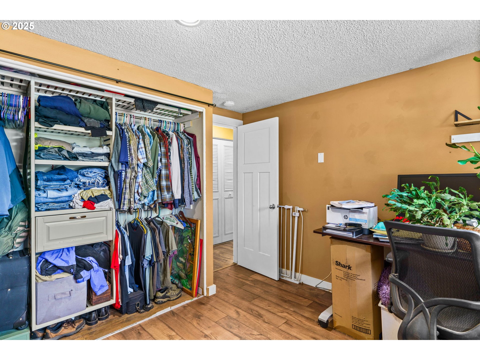 34755 Row River Road Cottage Grove, OR 97424 - Photo 16 of 43