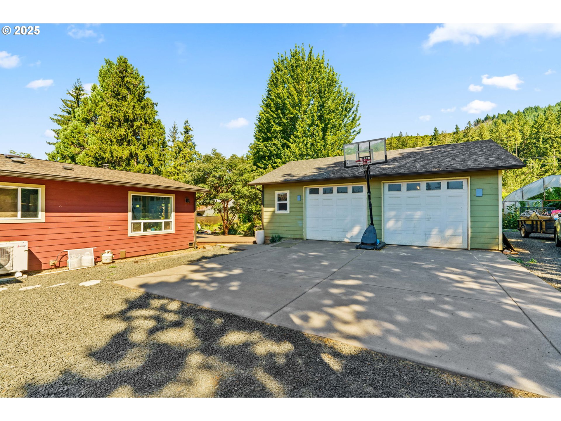 34755 Row River Road Cottage Grove, OR 97424 - Photo 39 of 43