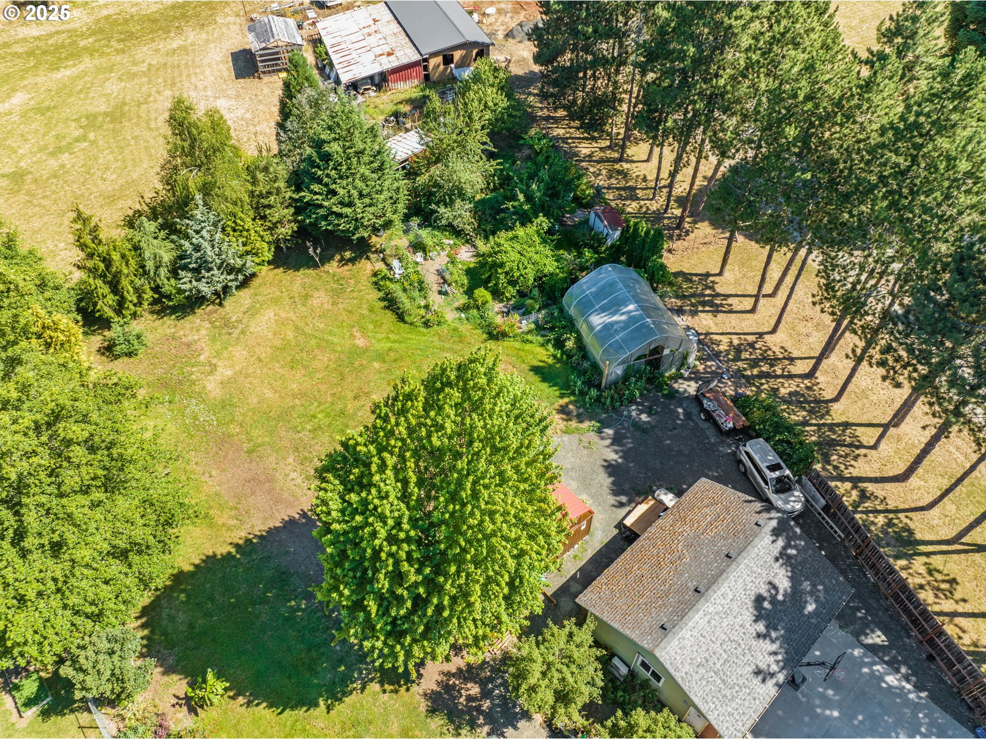 34755 Row River Road Cottage Grove, OR 97424 - Photo 41 of 43