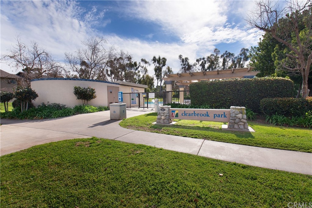 134 Clearbrook, Unit 14 Irvine, CA 92614 - Photo 21 of 33