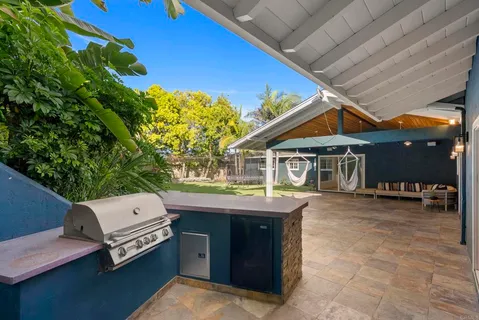 $3,199,000 | 1102 Fleetridge Drive, San Diego, CA 92106