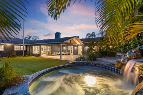 $3,199,000 | 1102 Fleetridge Drive, San Diego, CA 92106