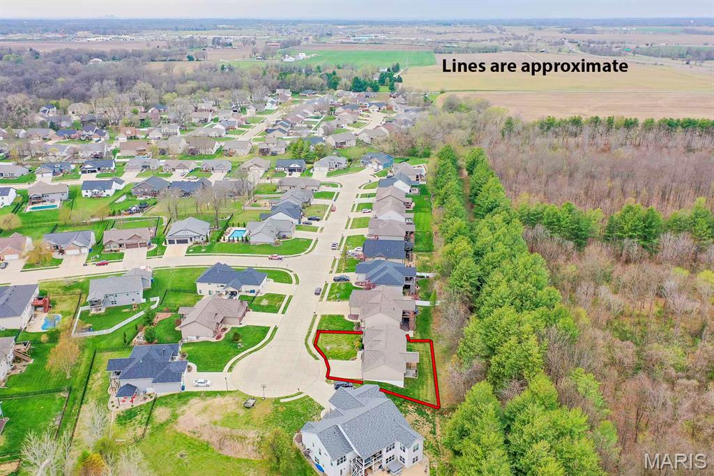 437 Briar Creek Road Troy, IL 62294 - Photo 13 of 48