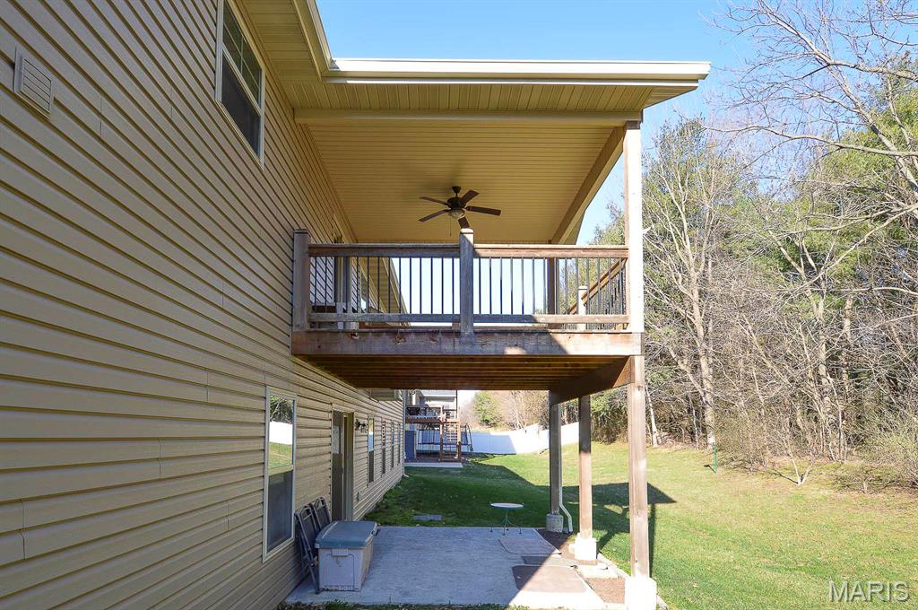 437 Briar Creek Road Troy, IL 62294 - Photo 9 of 48