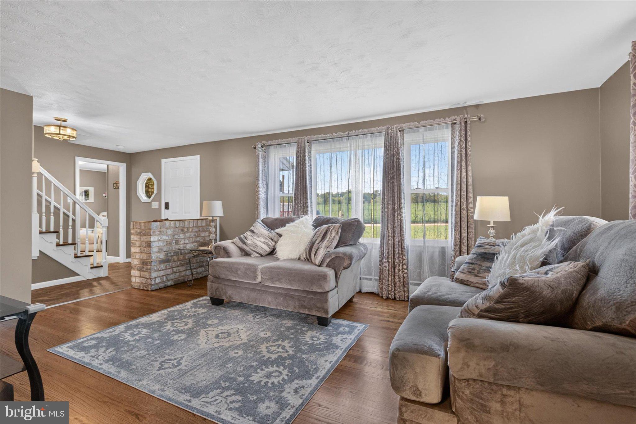 4840 Darlington Road York, PA 17408 - Photo 6 of 38 Gallery Image 6