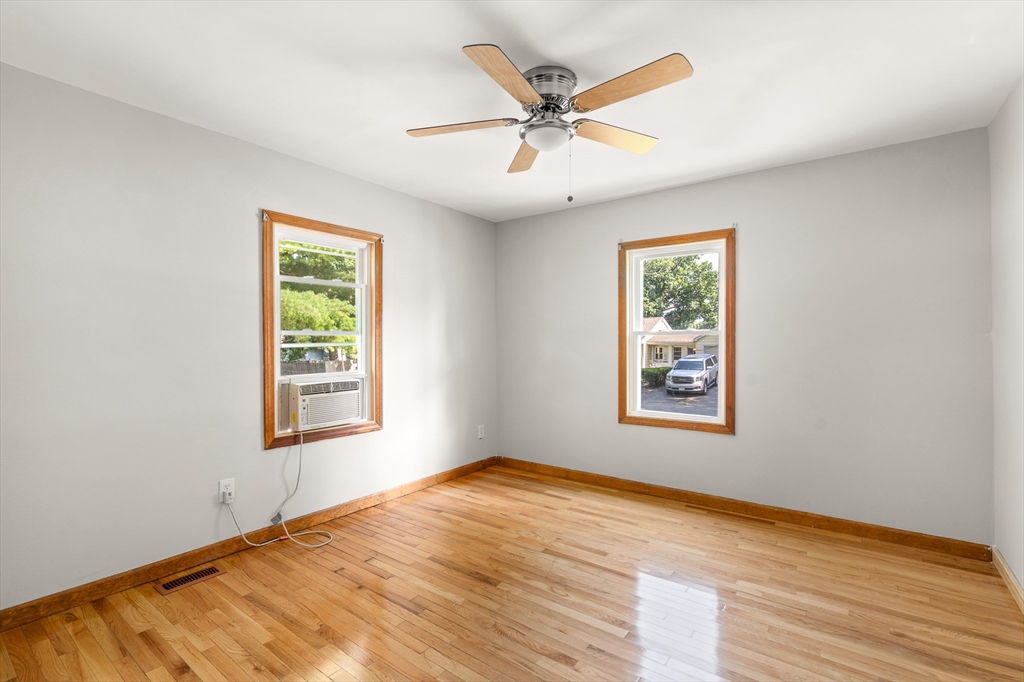 165 Mount Vernon Road Chicopee, MA 01013 - Photo 26 of 42 Gallery Image 26