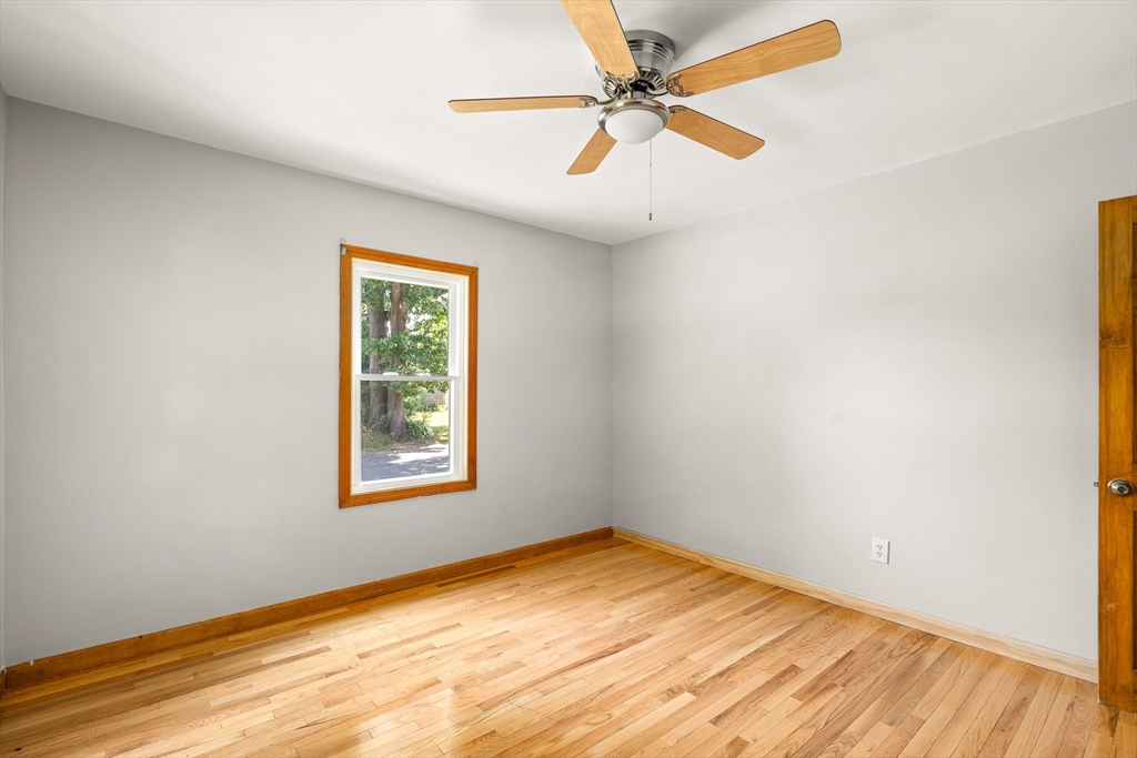 165 Mount Vernon Road Chicopee, MA 01013 - Photo 28 of 42 Gallery Image 28