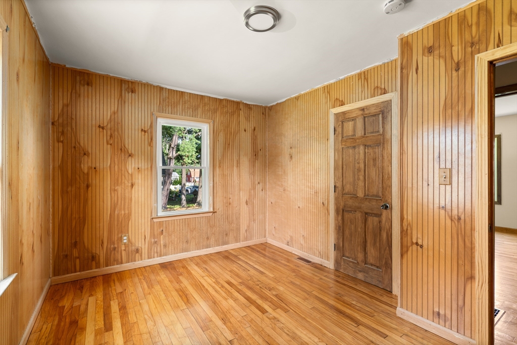 165 Mount Vernon Road Chicopee, MA 01013 - Photo 30 of 42 Gallery Image 30