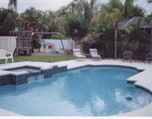 140 East Hampton Way Jupiter, FL 33458 - Photo 3 of 7 Additional Photo