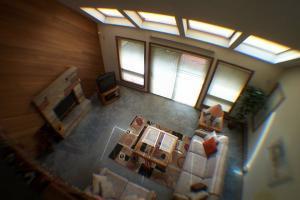 5019 Hounds Ear Road Tobyhanna, PA 18466 - Photo 17 of 44 View Of Living Area From Loft!