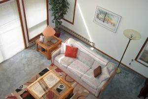 5019 Hounds Ear Road Tobyhanna, PA 18466 - Photo 19 of 44 Alternate Upper View Right