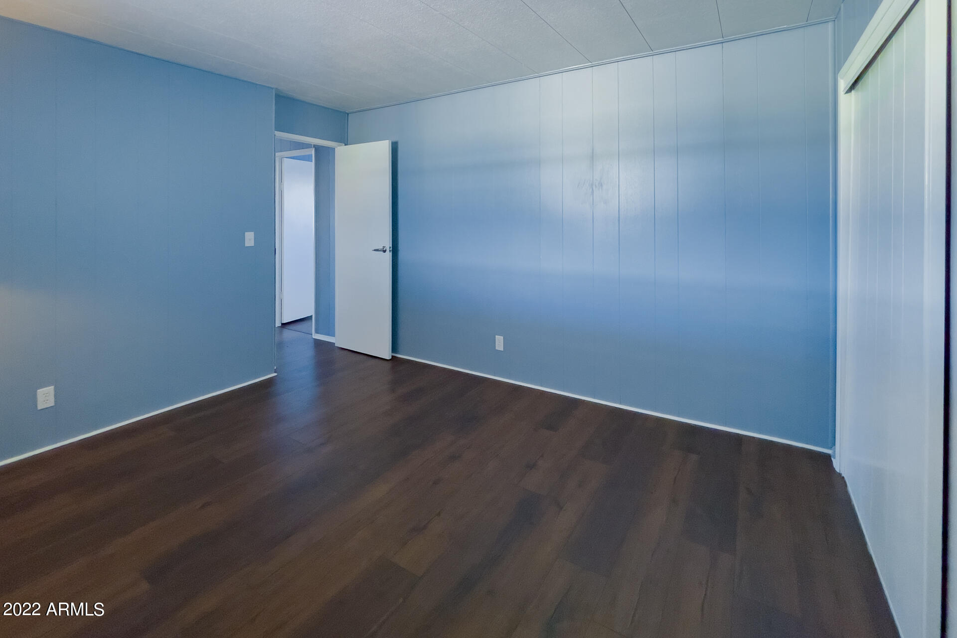2401 West Southern Avenue, Unit 131 Tempe, AZ 85282 - Photo 32 of 45 Nicole_Ricci-Unit_131-32 Matthew Ricci