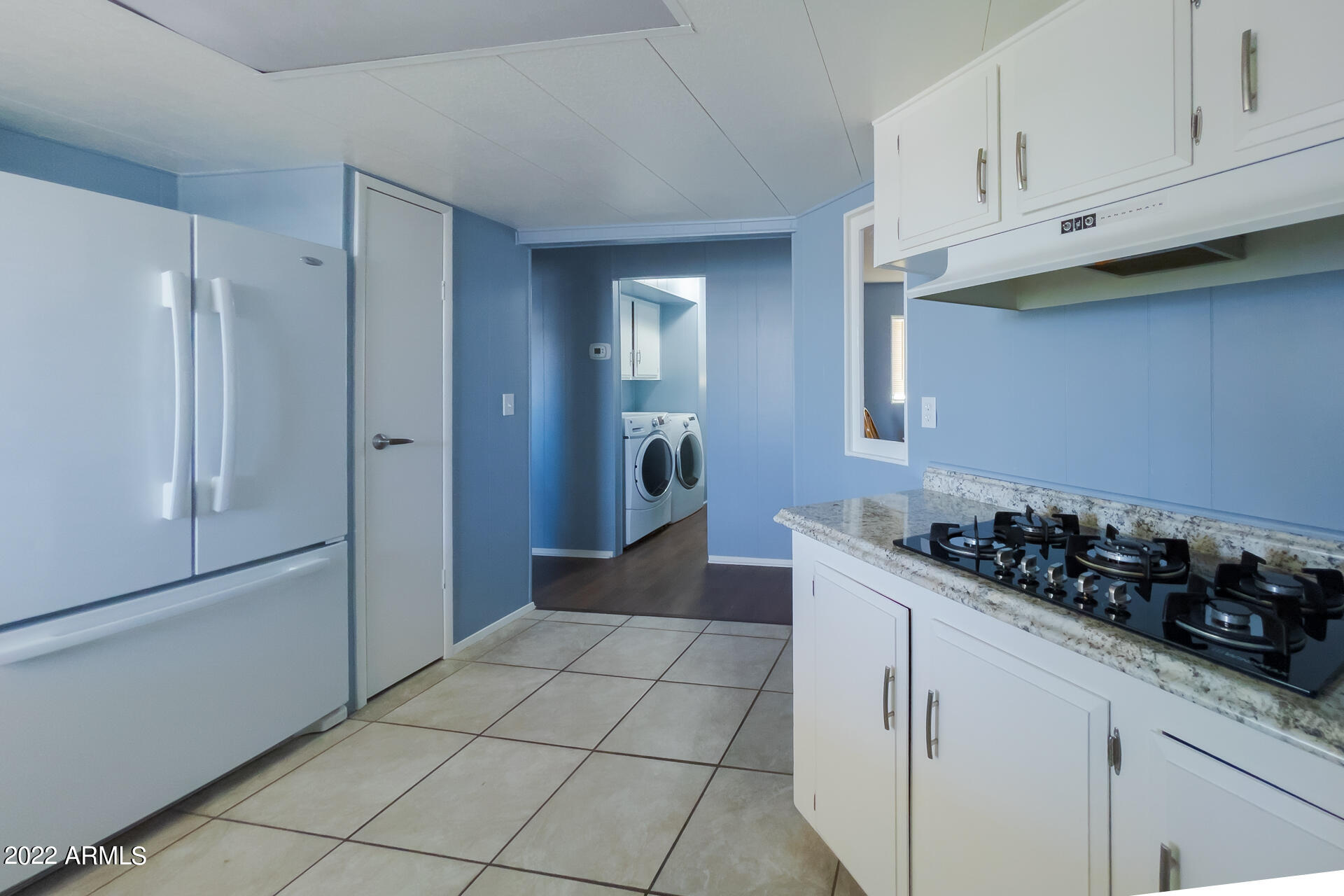 2401 West Southern Avenue, Unit 131 Tempe, AZ 85282 - Photo 35 of 45 Nicole_Ricci-Unit_131-35 Matthew Ricci