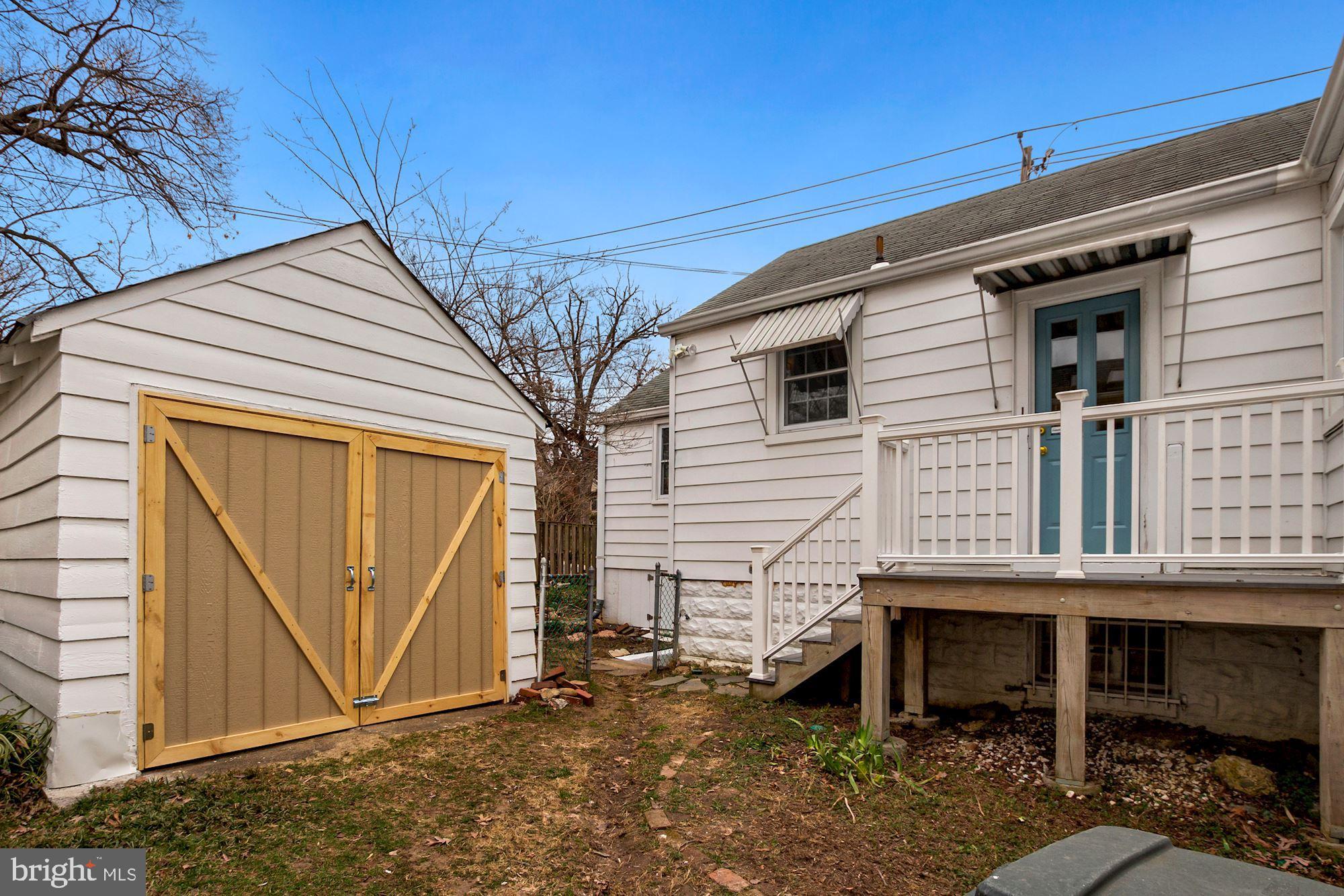 801 Violet Place Silver Spring, MD 20910 - Photo 32 of 35 Garage