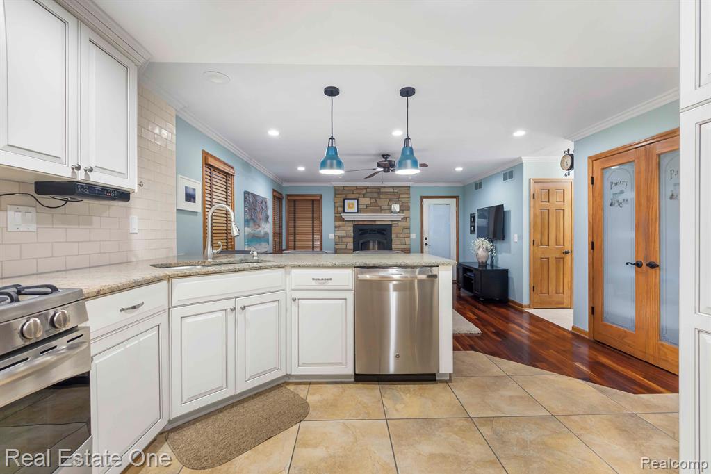 603 Parkdale Avenue Rochester, MI 48307 - Photo 18 of 43
