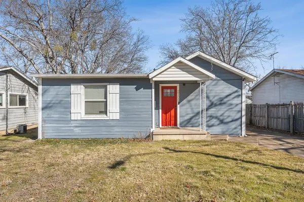 $240,000 | 2709 Townsend Drive, Fort Worth, TX 76110