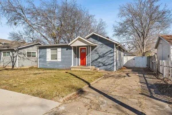 $240,000 | 2709 Townsend Drive, Fort Worth, TX 76110