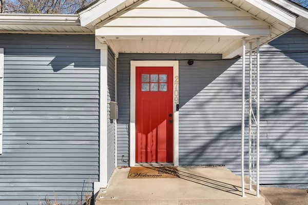 $240,000 | 2709 Townsend Drive, Fort Worth, TX 76110