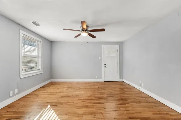 $240,000 | 2709 Townsend Drive, Fort Worth, TX 76110