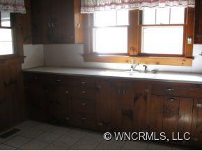 400 Johnson Road Brevard, NC 28712 - Photo 13 of 18 Gallery Image 13