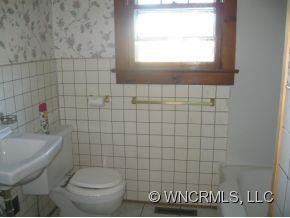 400 Johnson Road Brevard, NC 28712 - Photo 16 of 18 Gallery Image 16