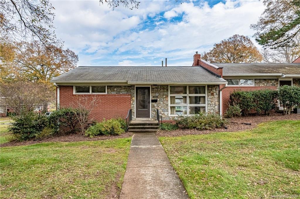 4223 Cheltenham Road Charlotte, NC 28211 - Photo 2 of 26 Gallery Image 2