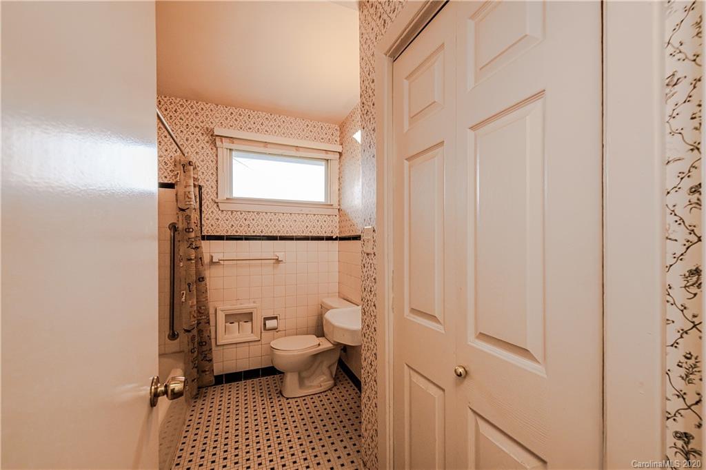 4223 Cheltenham Road Charlotte, NC 28211 - Photo 19 of 26 Gallery Image 19