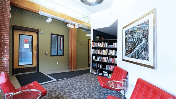 $279,000 | 200 Main Street, Unit 310, Kansas City, MO 64105