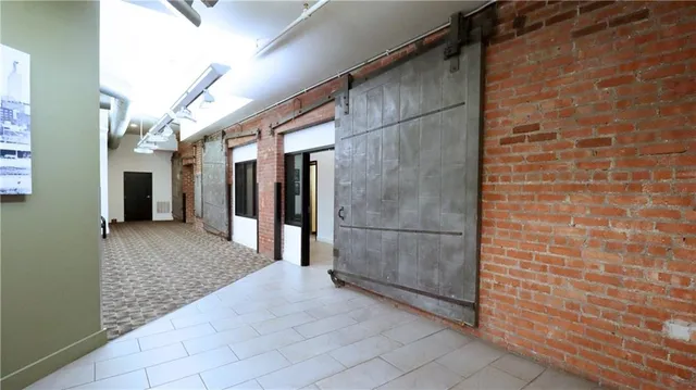 $289,000 | 200 Main Street, Unit 310, Kansas City, MO 64105