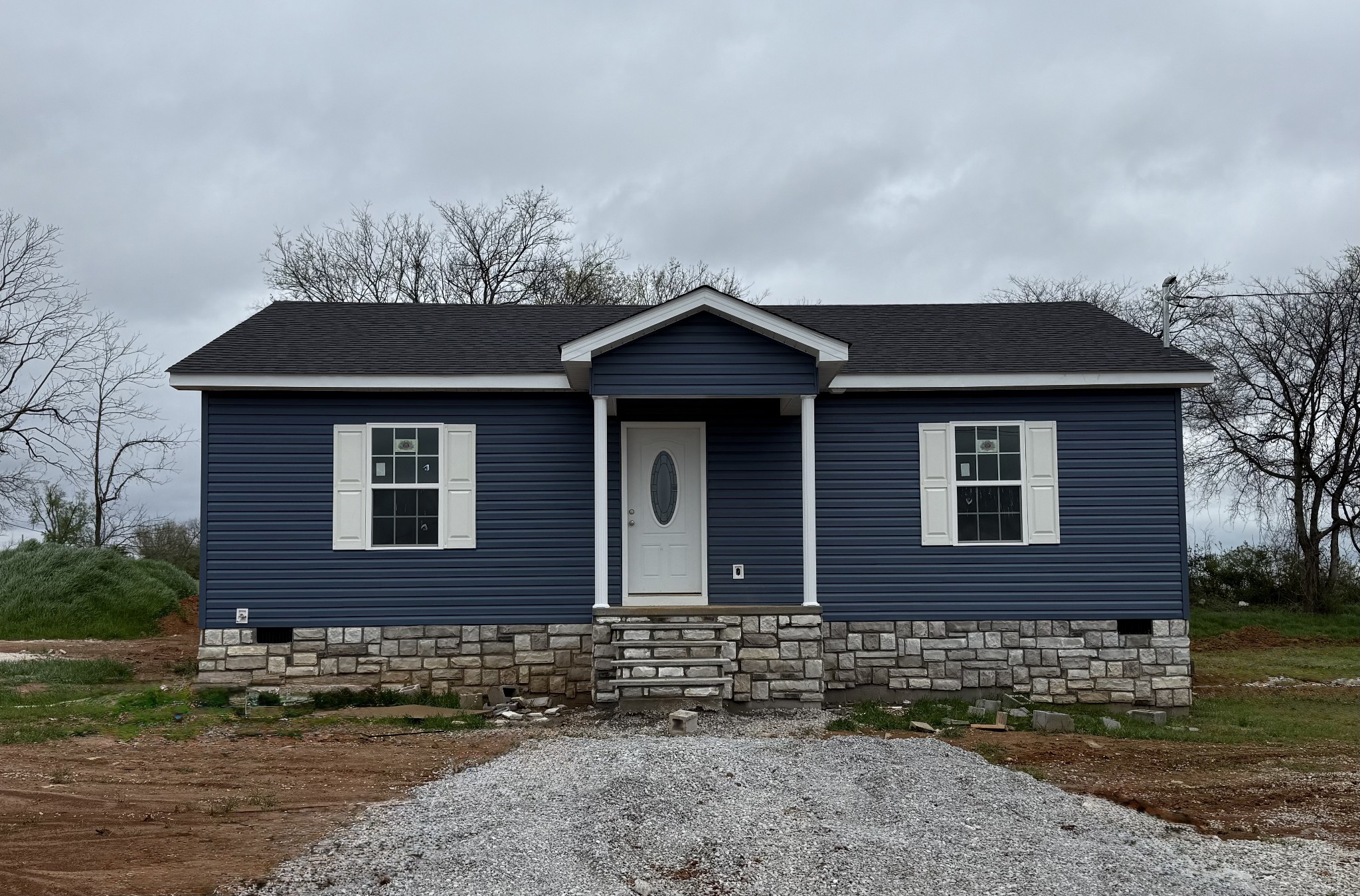 57 Hesselly Road Decherd, TN 37324 - Photo 9 of 10