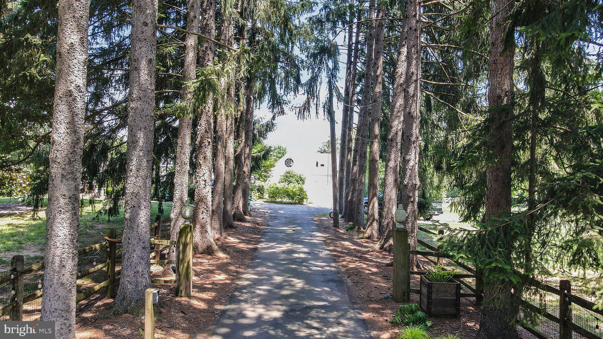 385 Ring Road Chadds Ford, PA 19317 - Photo 2 of 59