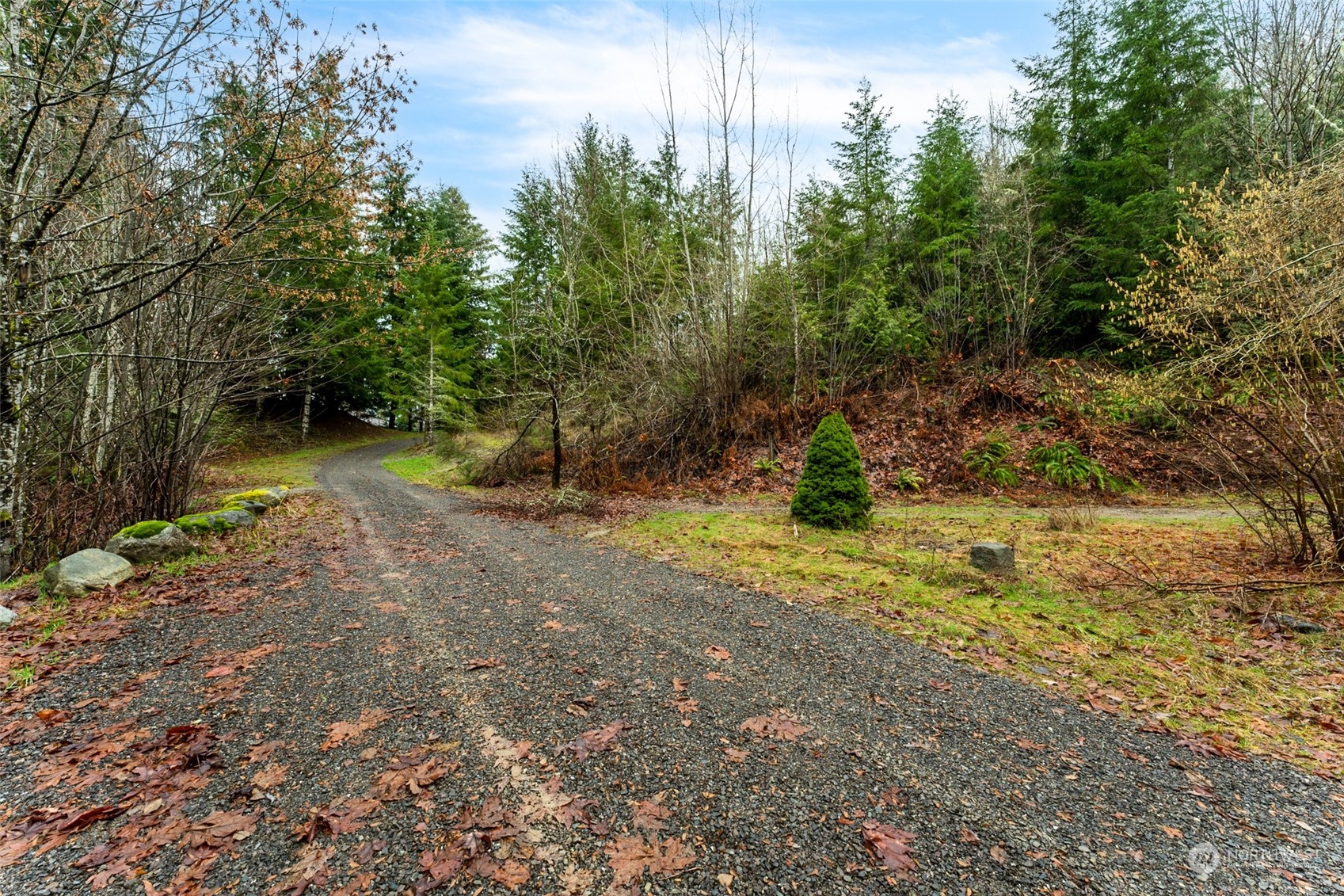 3323 McCary Road Southwest Port Orchard, WA 98367 - Photo 8 of 21 Gallery Image 8