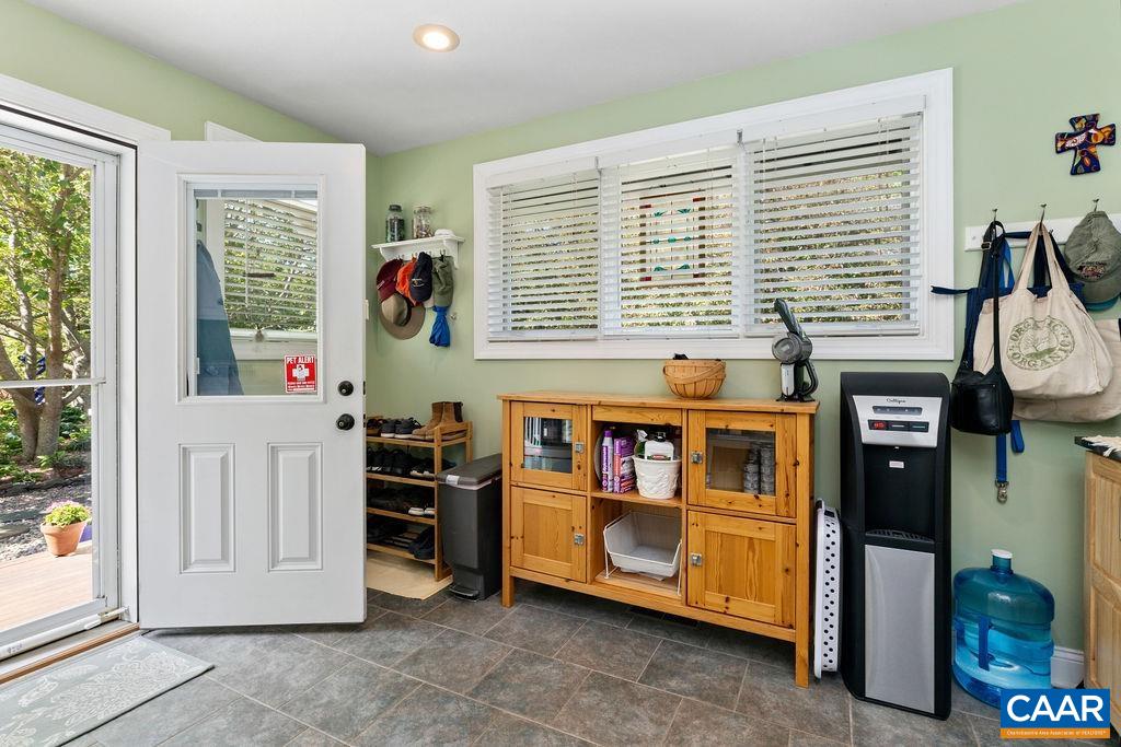 132 Reeds Gap Road Lyndhurst, VA 22952 - Photo 24 of 74