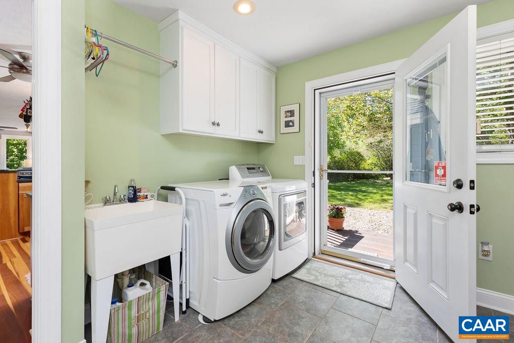 132 Reeds Gap Road Lyndhurst, VA 22952 - Photo 25 of 74 a utility room with dryer and washer