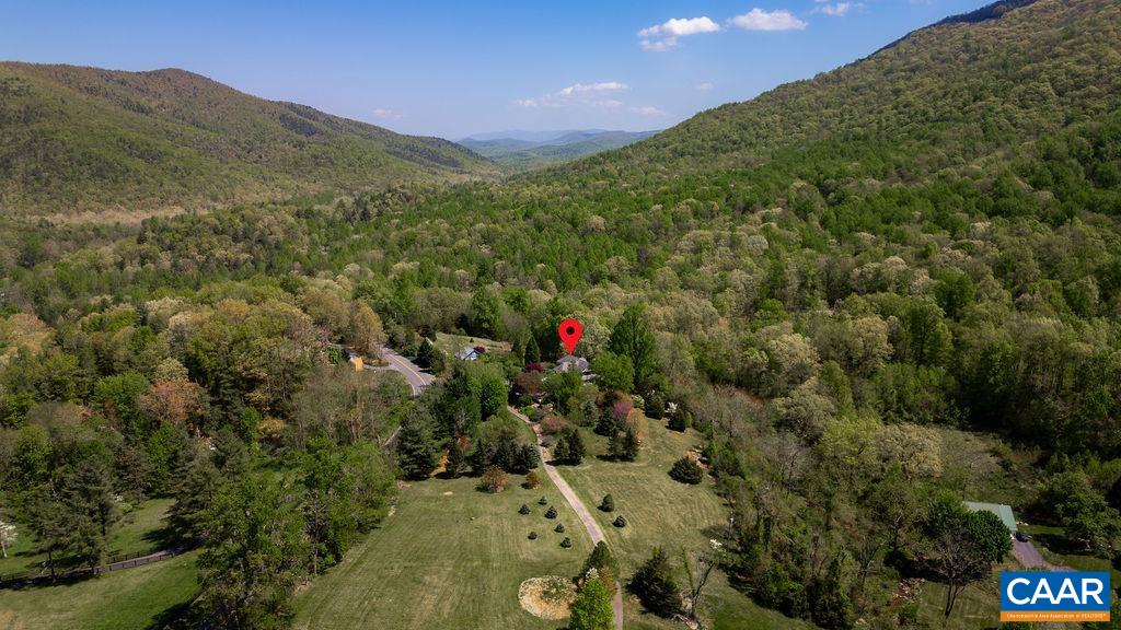 132 Reeds Gap Road Lyndhurst, VA 22952 - Photo 62 of 74 a view of city and mountain