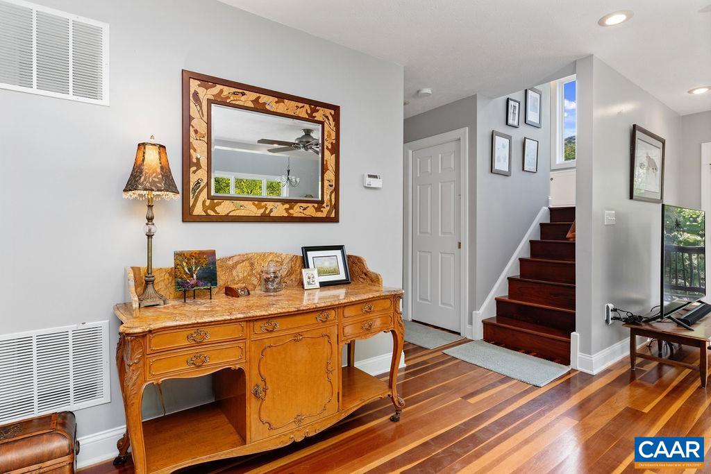 132 Reeds Gap Road Lyndhurst, VA 22952 - Photo 9 of 74