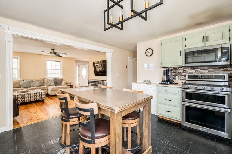 31 Depot Road Epping, NH 03042 - Photo 15 of 60