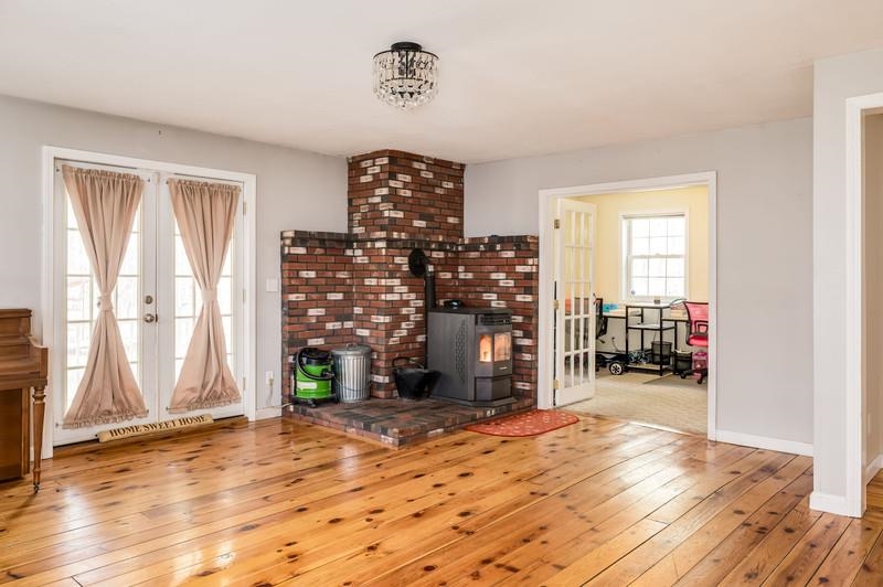 31 Depot Road Epping, NH 03042 - Photo 21 of 60